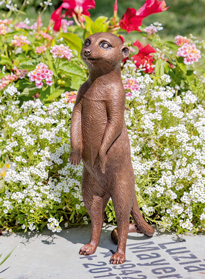 Bronzefigur «Erdmännchenjunges» aus dem Atelier Strassacker
